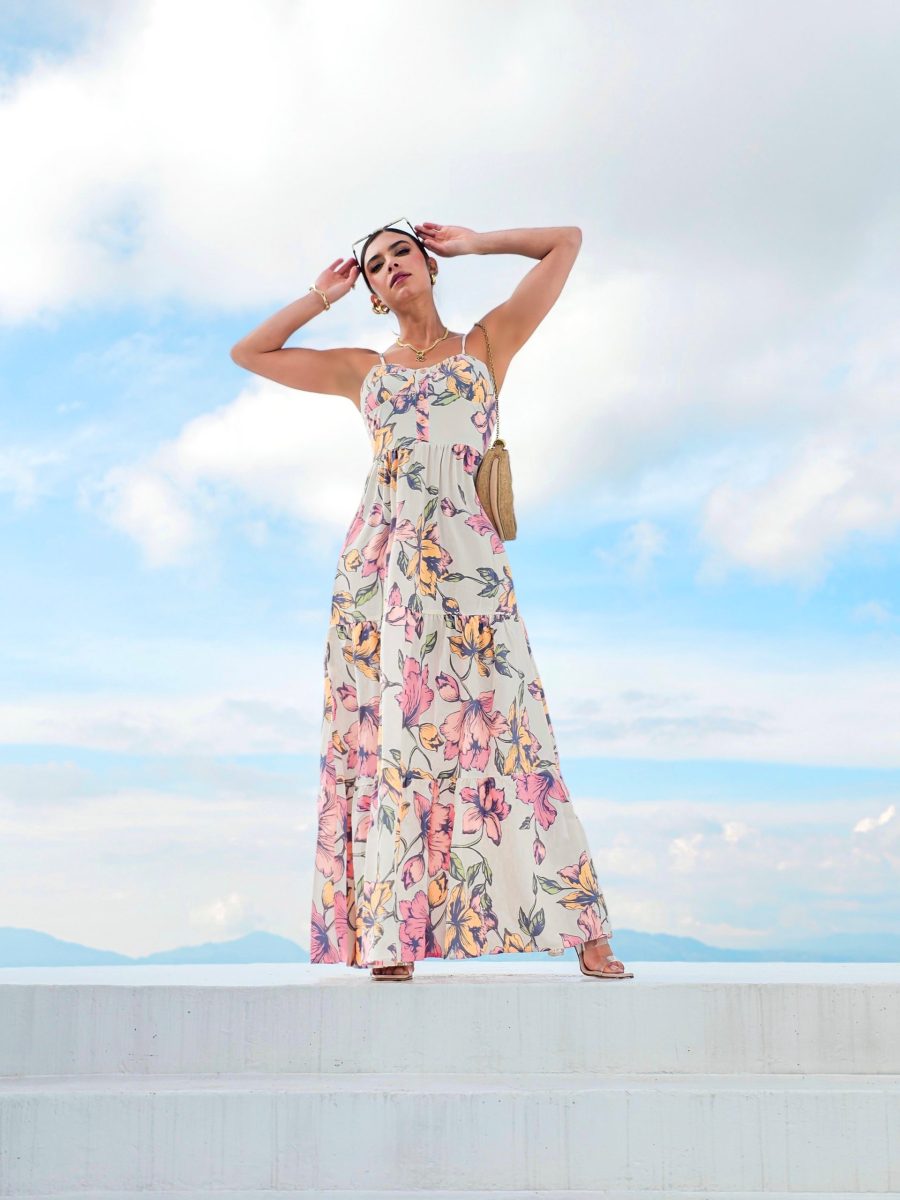 Vestido Taliana Est Flores Fondo Crudo