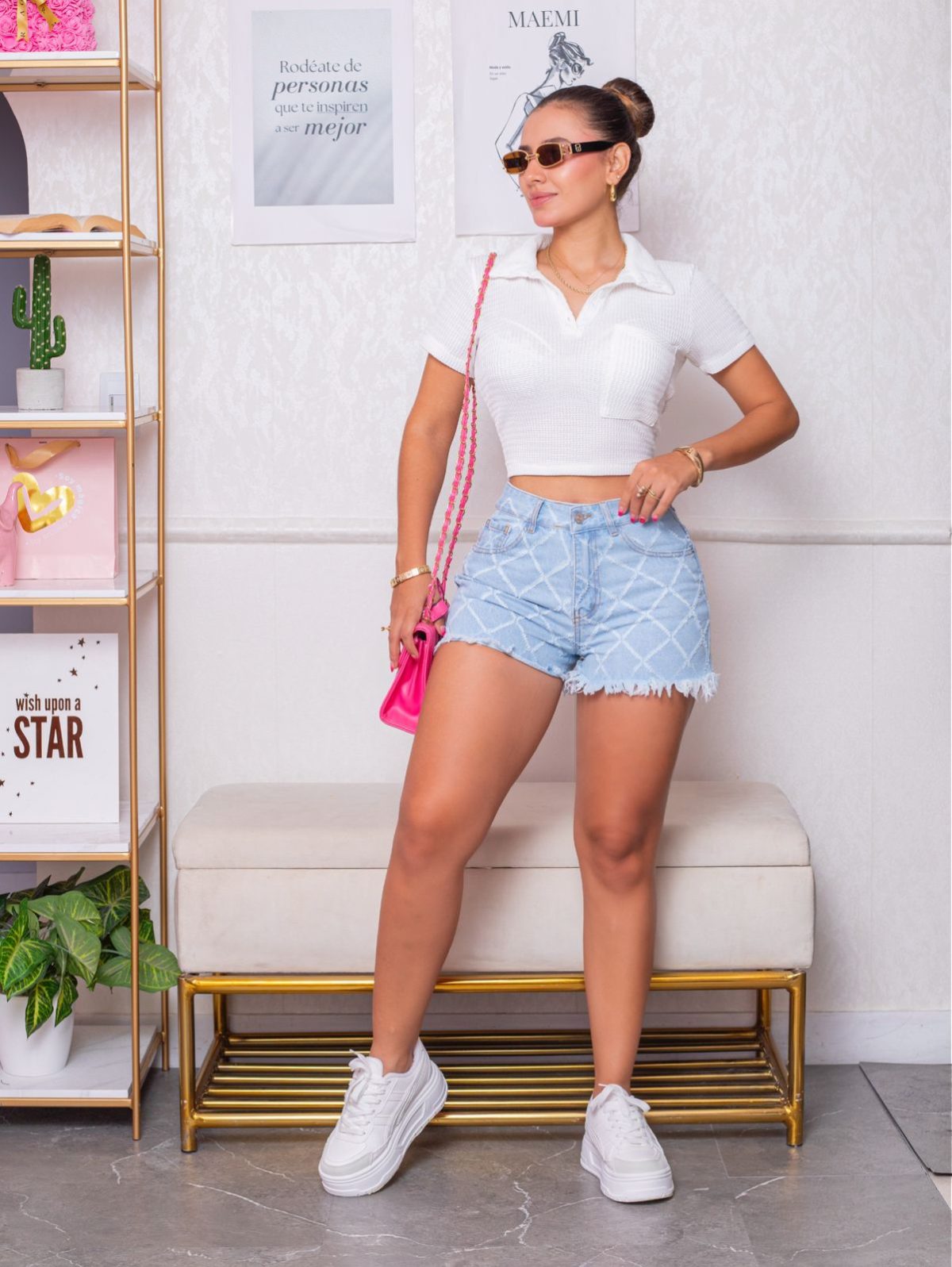 Short Jean Meira
