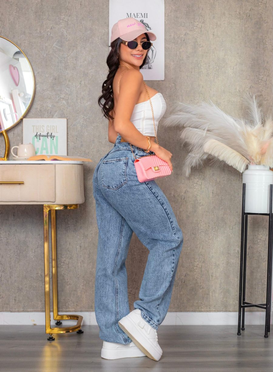 Jean Lola - Imagen 3