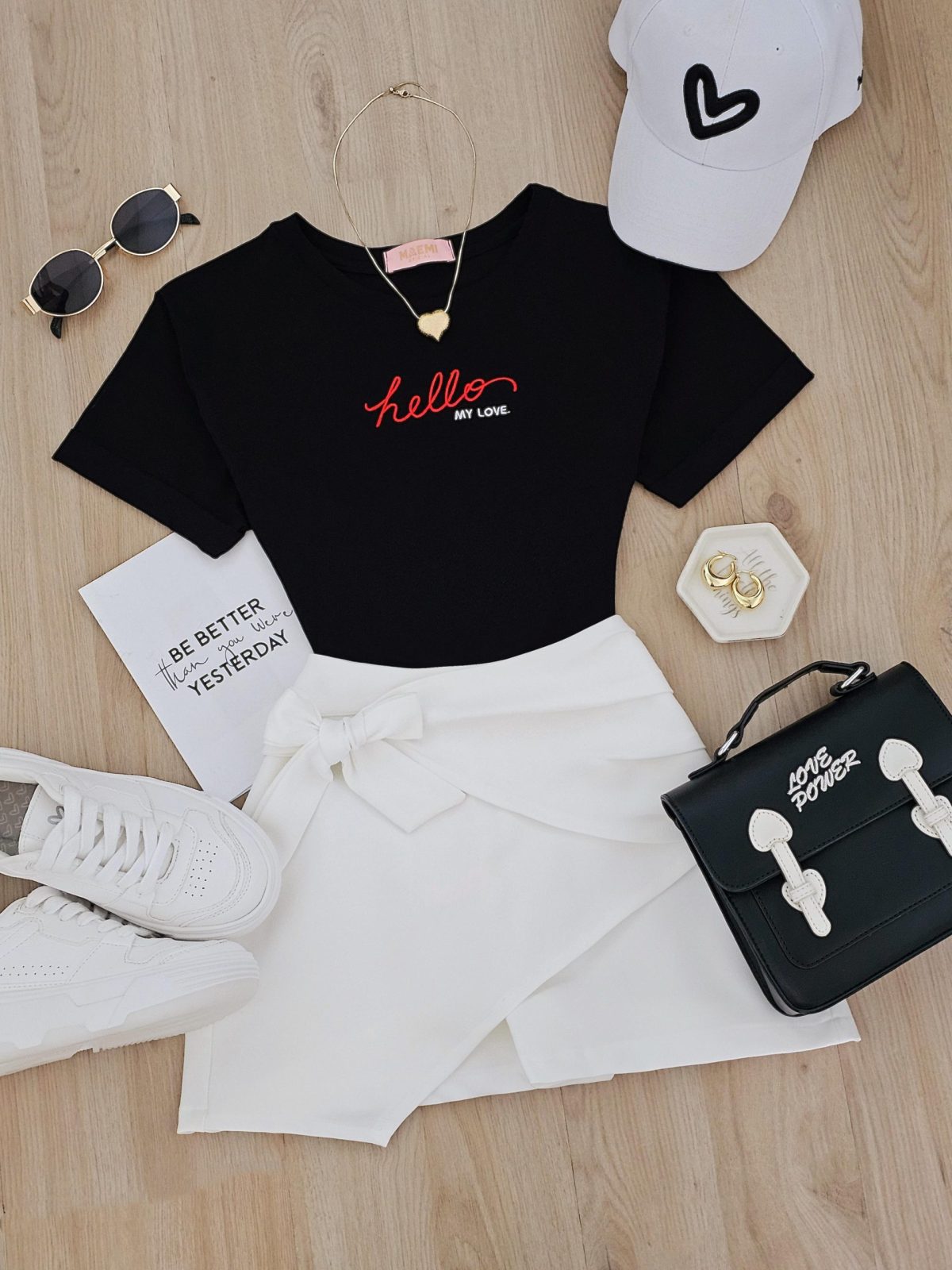 Camiseta Hello (Todos Los Colores)