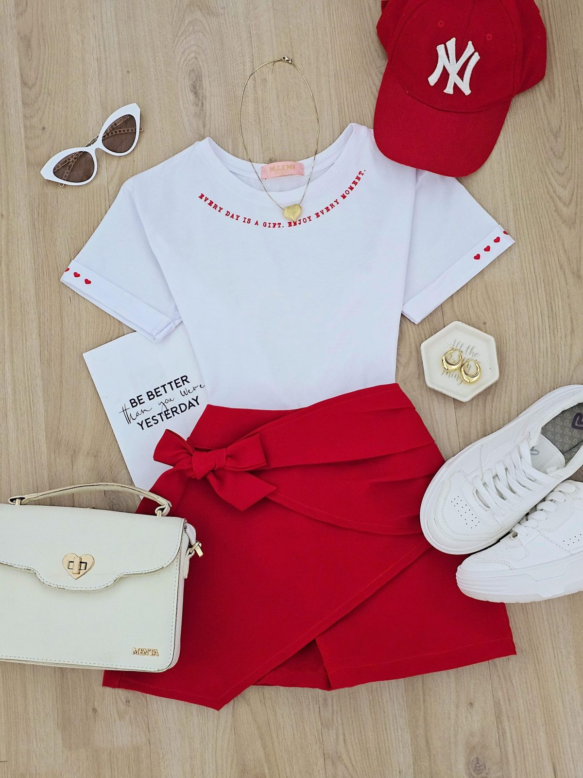 Camiseta Many Hearts (Todos Los Colores)